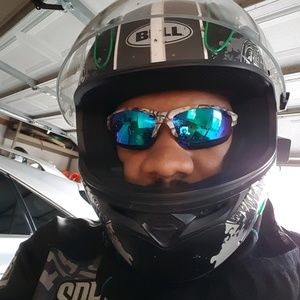 Meet your Posher, Jonathan